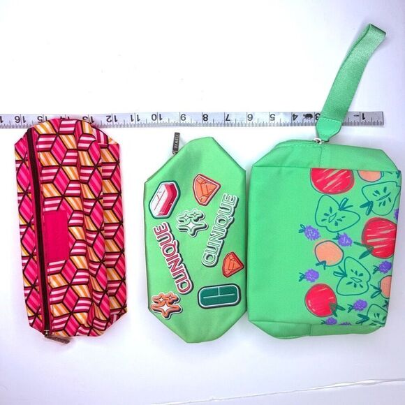 Set of (3) Clinique Makeup Bags – Bright Prints & Zip Closure Travel Cosmetic Po - Picture 7 of 7